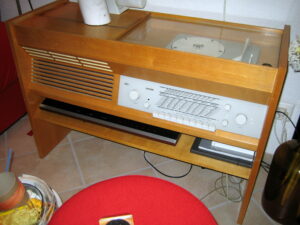 Braun Kofferradio 60er